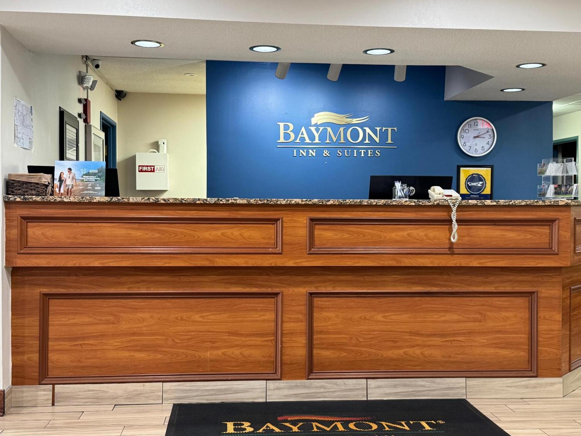 Baymont By Wyndham Mishawaka South Bend Area Hotel Exterior foto
