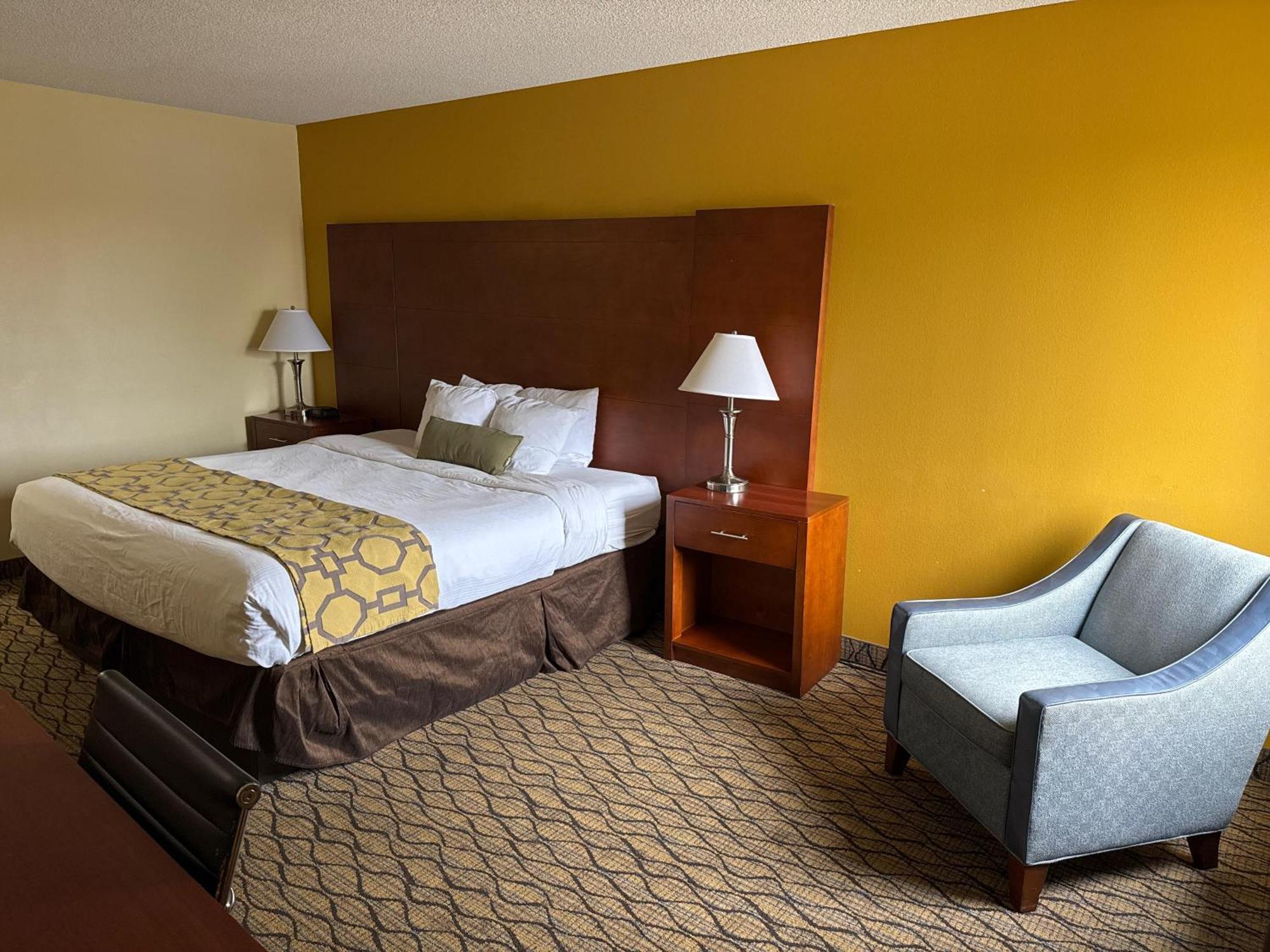 Baymont By Wyndham Mishawaka South Bend Area Hotel Exterior foto