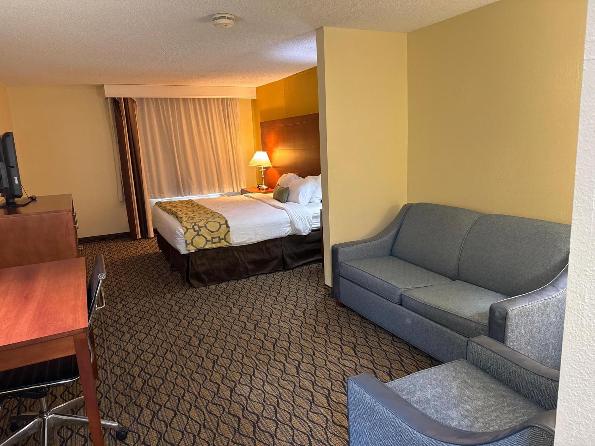 Baymont By Wyndham Mishawaka South Bend Area Hotel Exterior foto